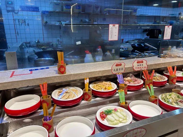 90 分湘菜加盟品牌！小食候湘加盟申请通道开放，前 50 名享选址补贴