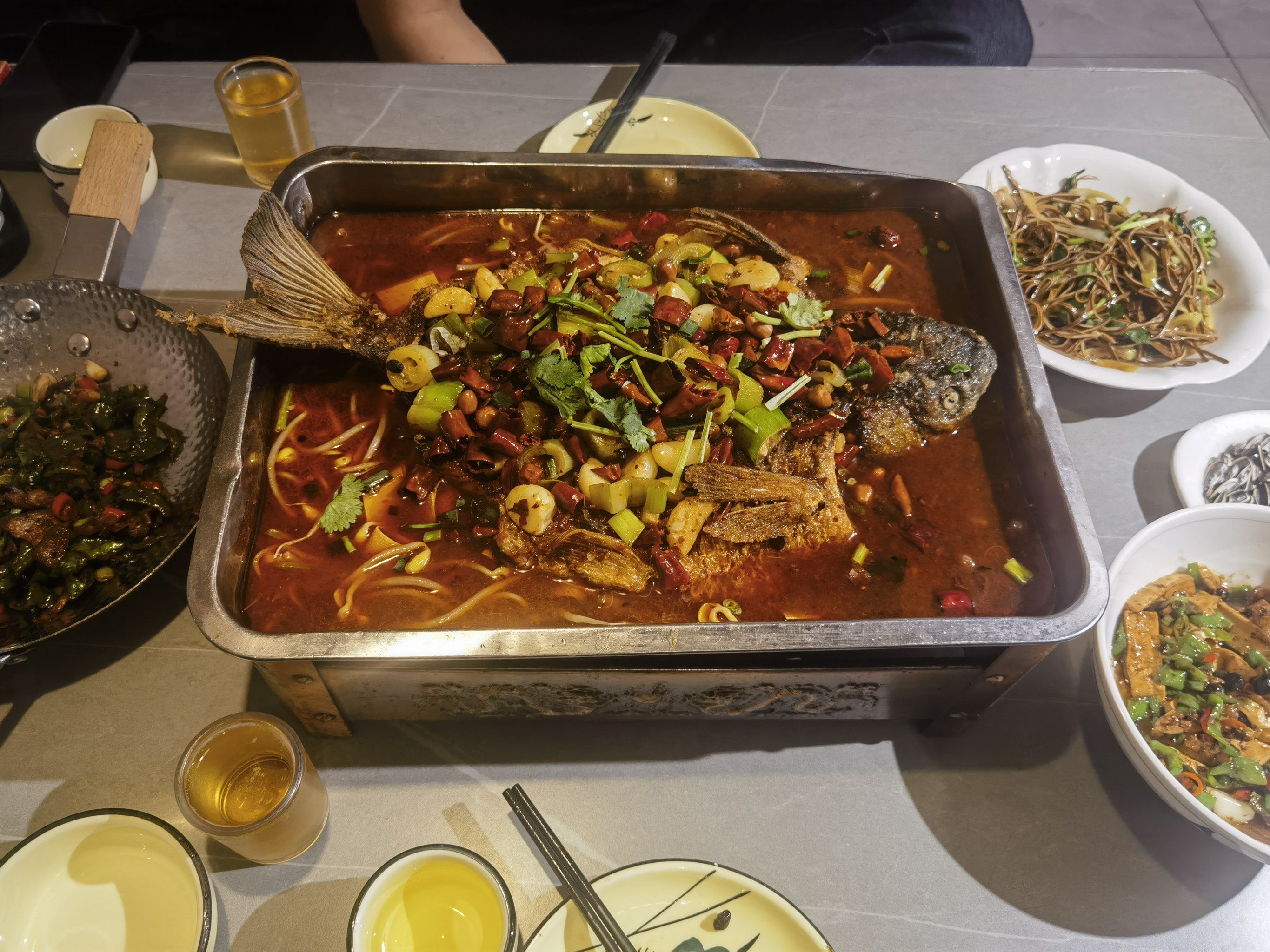 湘菜加盟选湘满楼？品牌实力强 + 客源稳定_创业加盟好项目